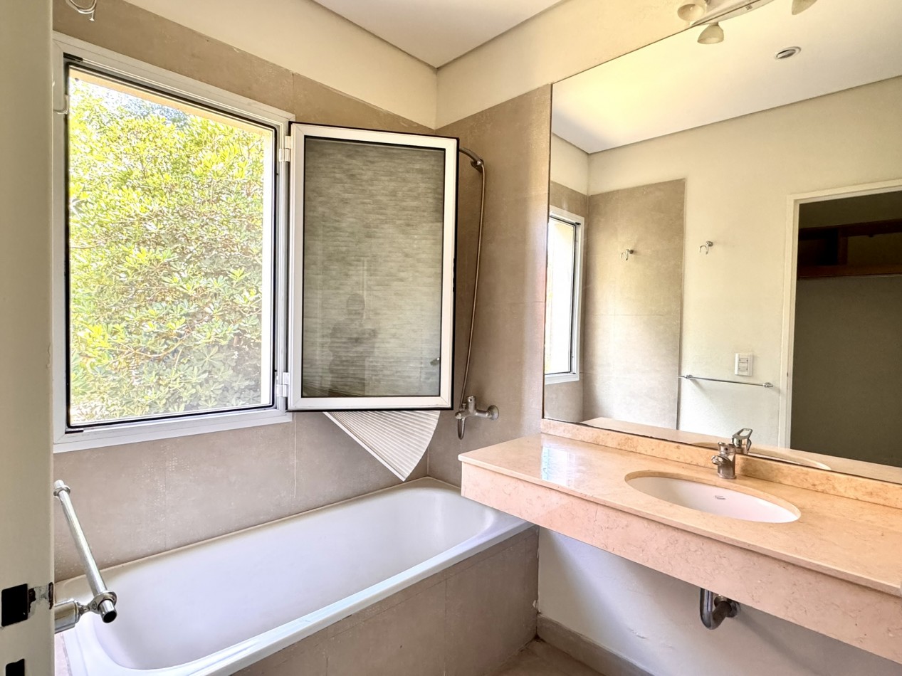 Casa en venta Barrio La Reserva de Pilar