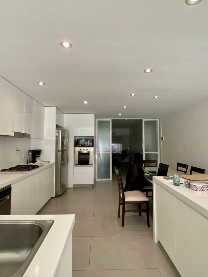 Oportunidad Duplex Olivos gran jardin y pileta