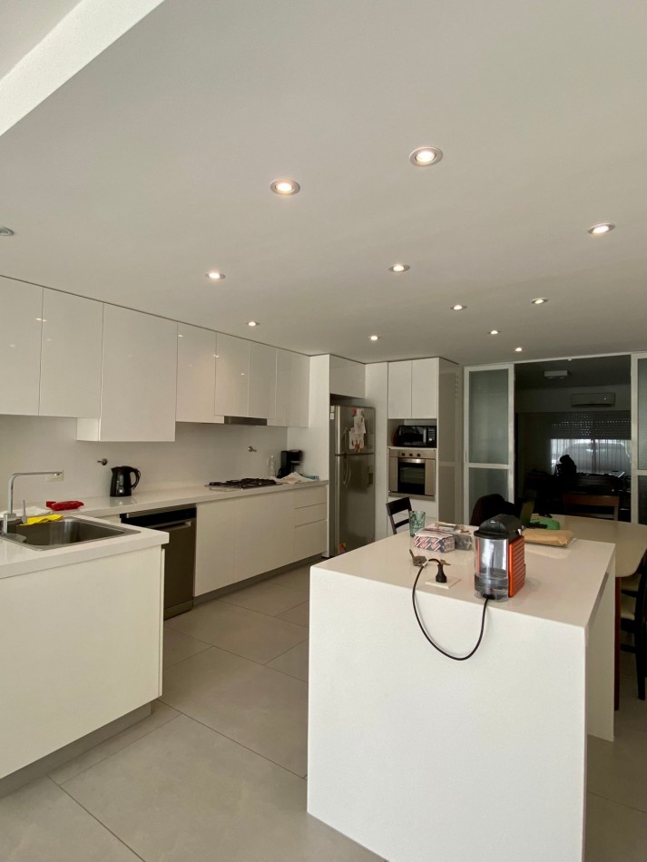 Oportunidad Duplex Olivos gran jardin y pileta