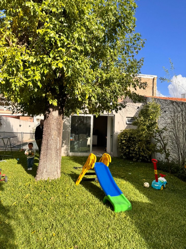 Oportunidad Duplex Olivos gran jardin y pileta